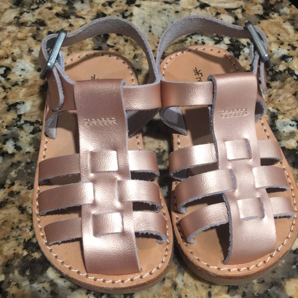EUC Freshly Picked toddler sandal